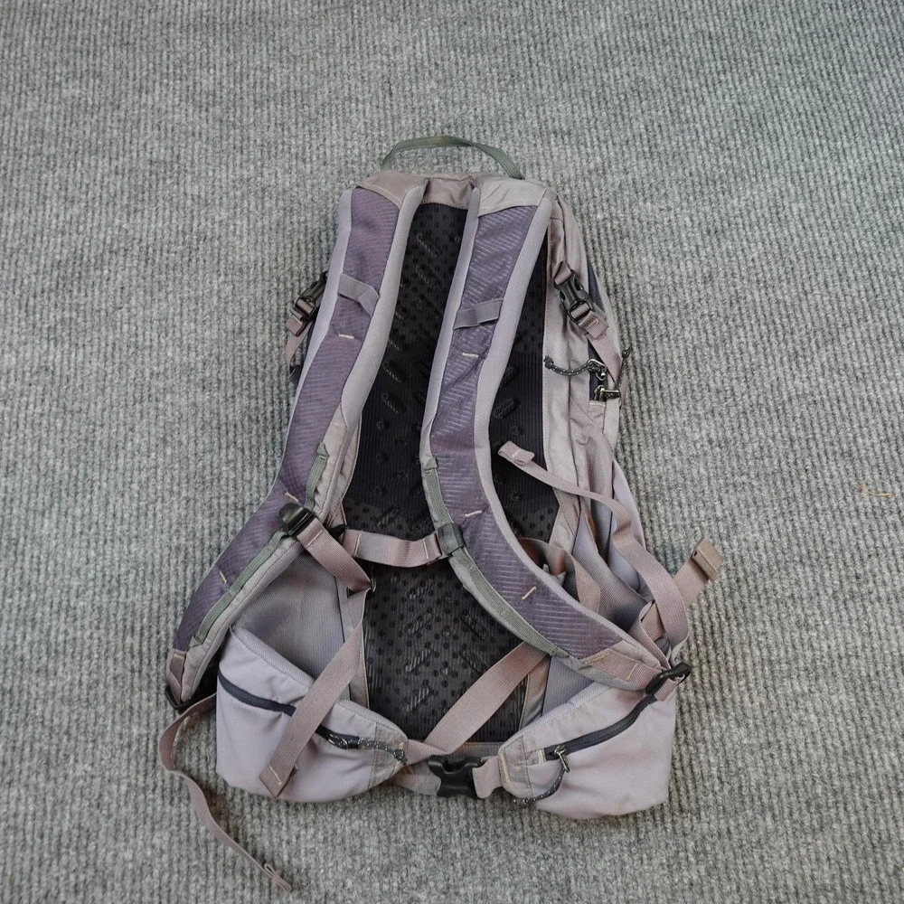 Patagonia Nine Trail Pack 14L Backpack XL Gray Nylon Hiking Hip Belt 48411